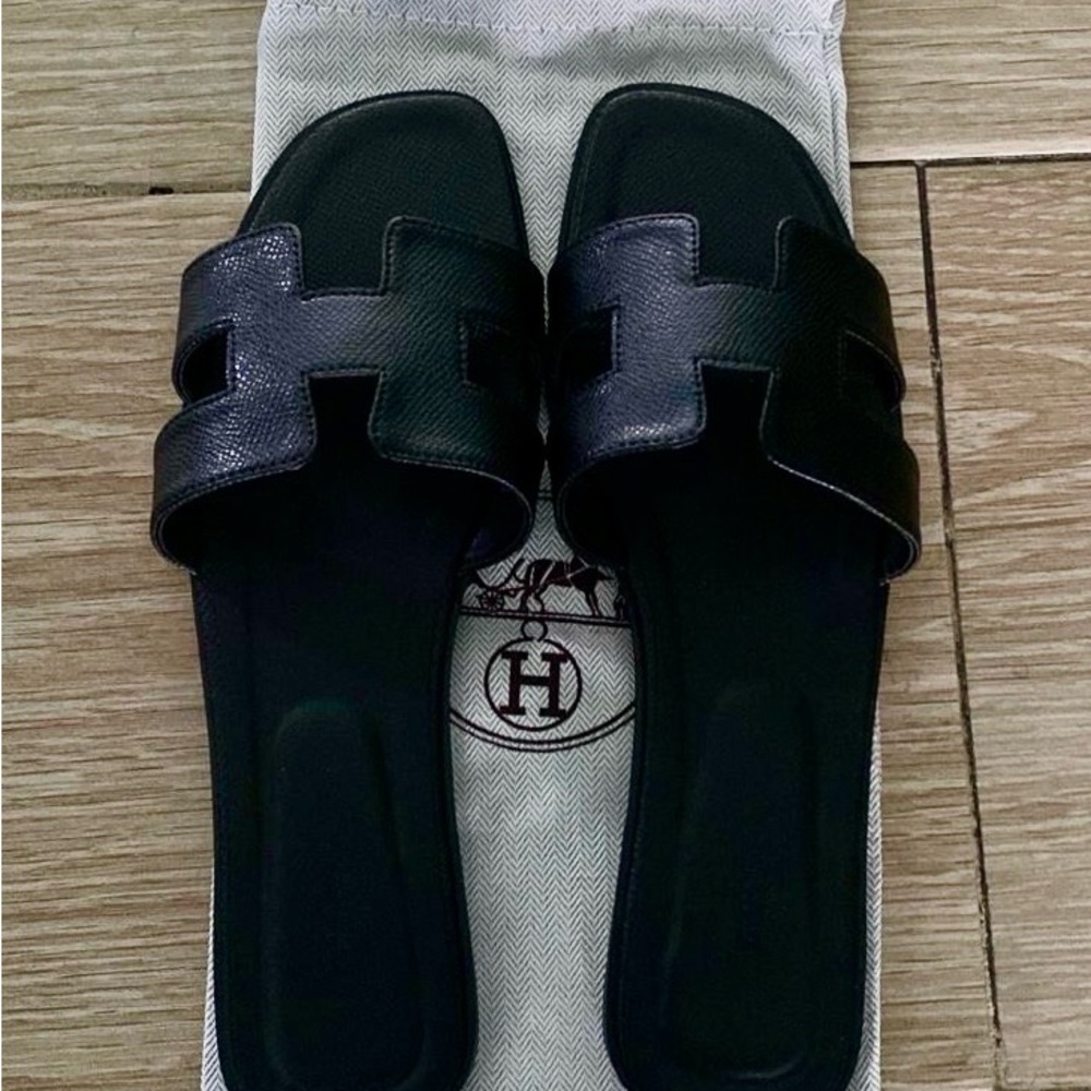 Hermes Black Leather H‑Cut Slide Sandals